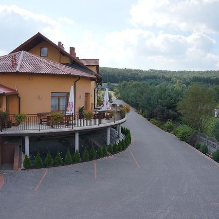 Hotel & Restauracja Okraglak Chęciny Exterior foto